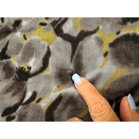 J Crew Abstract Gray Black Long Lightweight Scarf Yellow Fringe tiny flaw - Picture 4 of 4